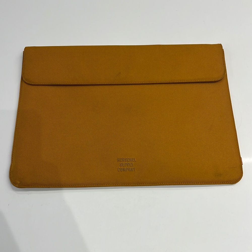 Herschel supply company laptop holder